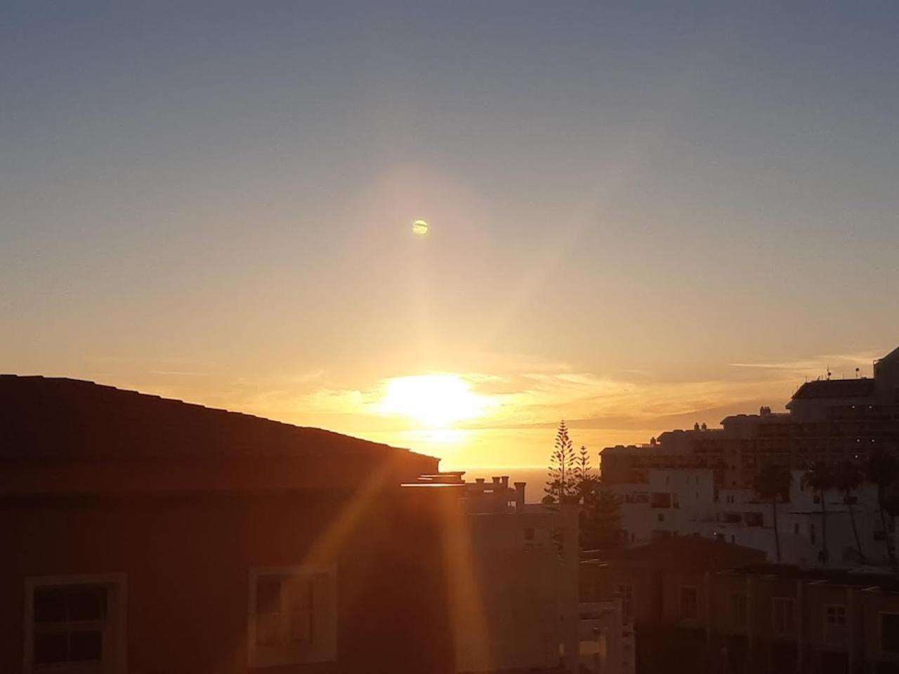 Sunny Dream - Costa Adeje Apartment Bagian luar foto